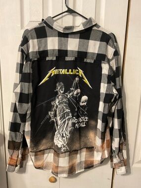 Metallica Upcycled Back Graphic T-Shirt & Bleached Flannel - Size Men's XL